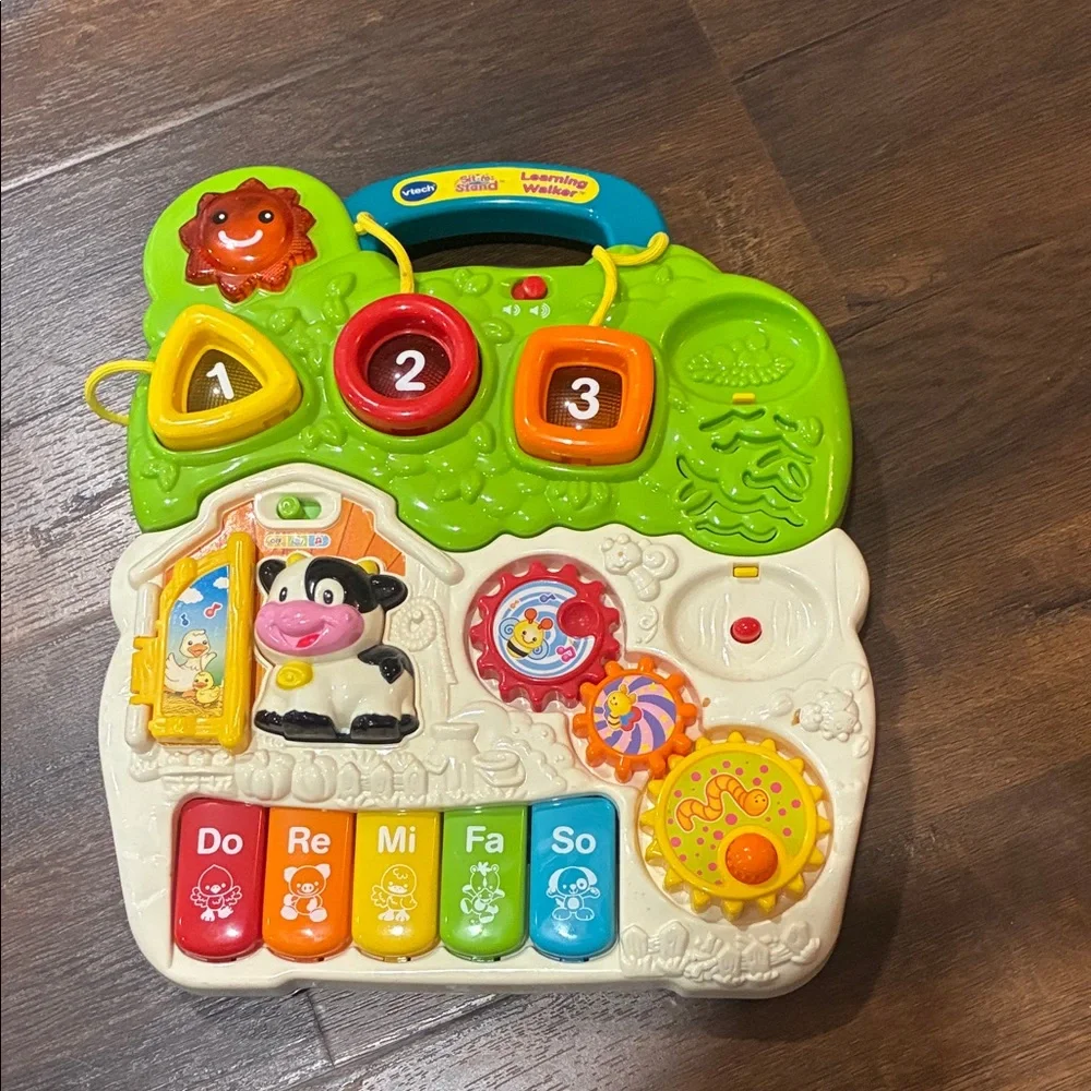 VINTAGE VTECH Interactive Musical TOY Farm Playset